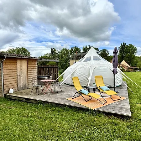 Le Castelat De Julienna