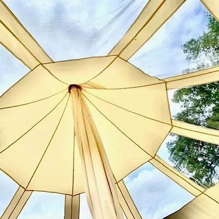 Couette-café Le Castelat De Julienna