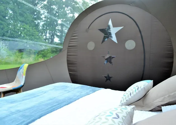 Le Castelat De Julienna 3*