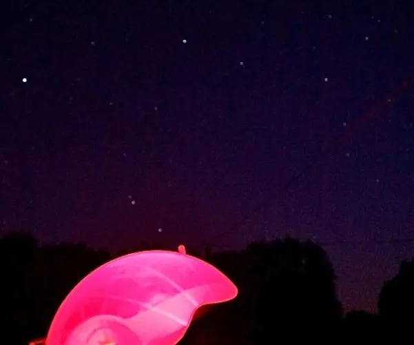 Le Castelat De Julienna Bed and Breakfast