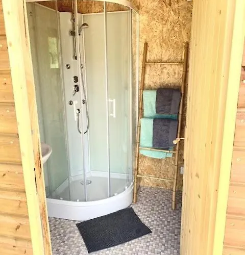 Le Castelat De Julienna