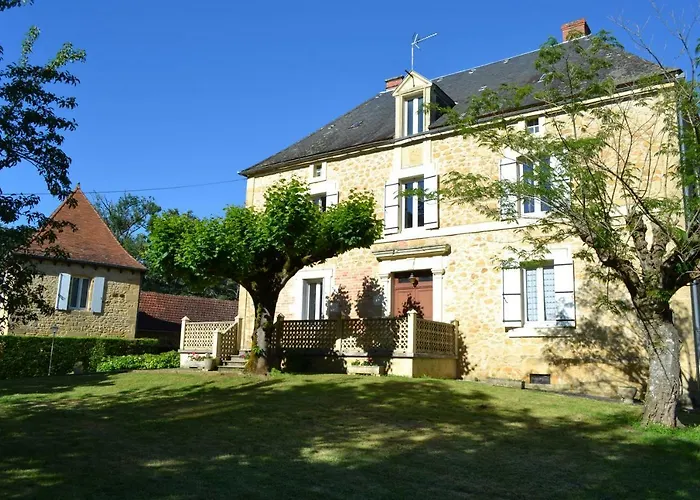 Le Castelat De Julienna Bed and Breakfast Gourdon-en-quercy